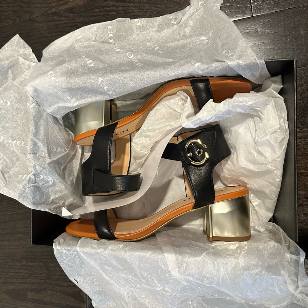 Coach Marci Sandal Size 8.5 NWT - Picture 6 of 9